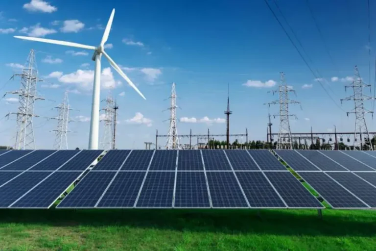 9d30f0d9-electric-industrial-power-station-windmill-and-solar-panels_479976496 9d30f0d9-electric-industrial-power-station-windmill-and-solar-panels_479976496